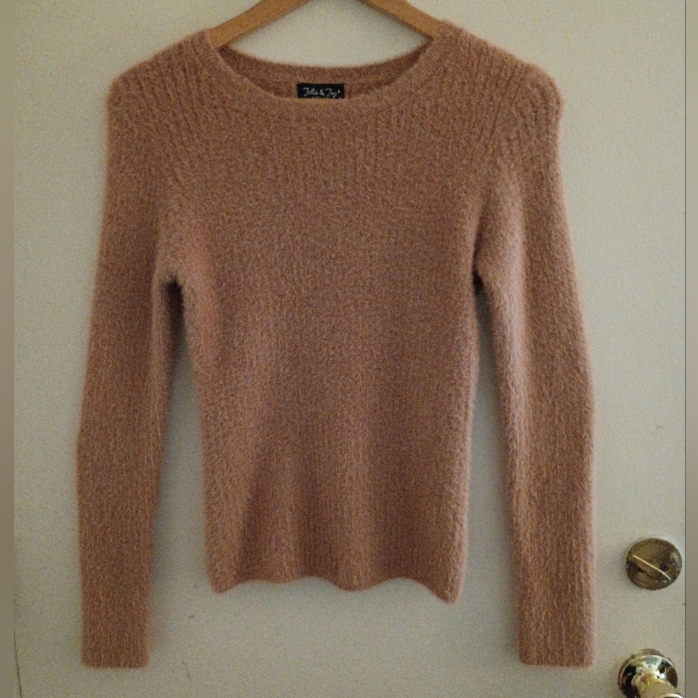 Jolie & Joy Sweater - Picture 1 of 5